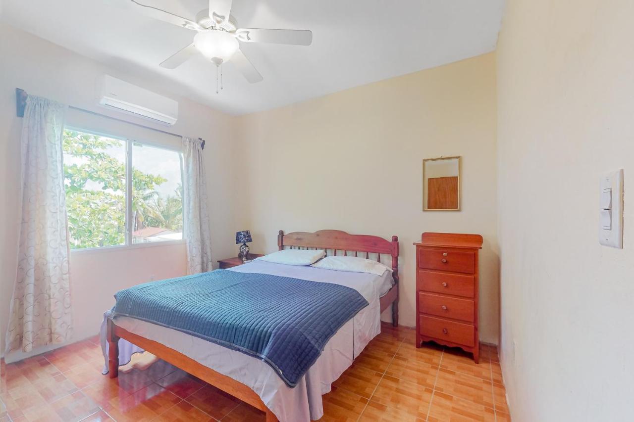 De Real Macaw Apartment Caye Caulker Bagian luar foto